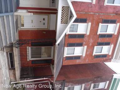 Main picture of 4128 Cambridge St