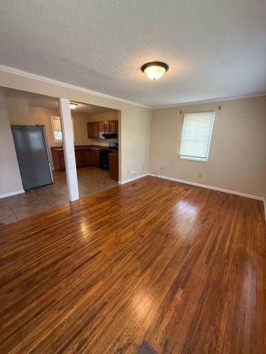 Main picture of 1337 Avenue C