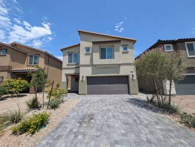 Main picture of 3752 Andorian Ave