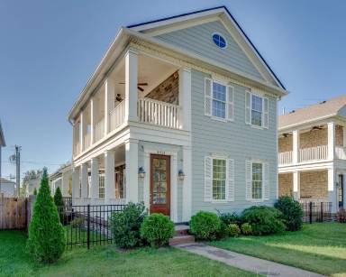 Main picture of 4921 Kentucky Ave