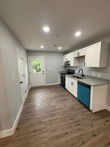 Main picture of 3913 Pine Ave SW