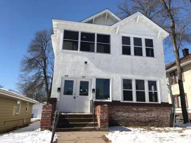 Main picture of 709 Oliver Ave N