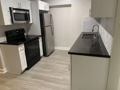 Main picture of 741 Hibiscus Ave