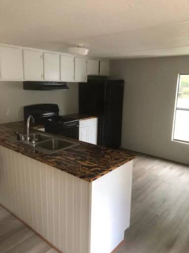 Main picture of 147 Cherrie Murrell Rd