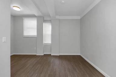 Main picture of 100 BRODERICK Apartments