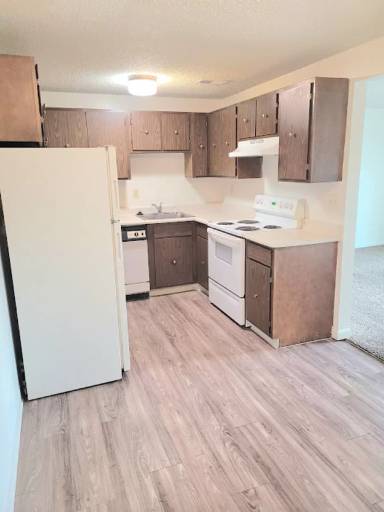 Main picture of Executive Plaza Apartments