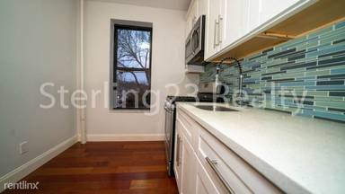 Main picture of 2306 Crescent St