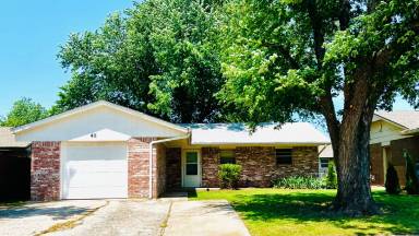 Main picture of 411 Sunnyside Pl