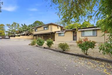 Main picture of 1596 Morgan Ln