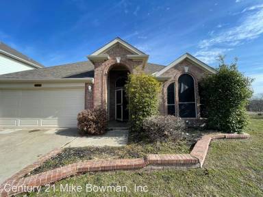 Main picture of 7856 Teal Dr