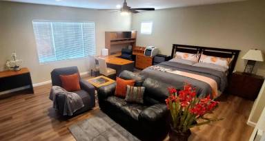 Main picture of 4503 Sweet Water St