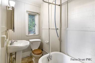 Main picture of 1231 Terrace St