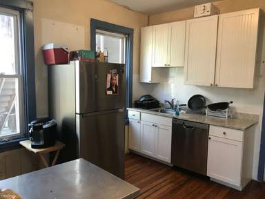 Main picture of 40 Cherry St