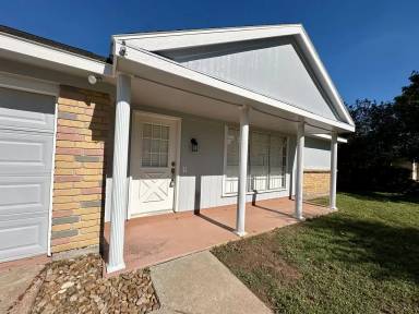 Main picture of 18074 Glenledi Dr