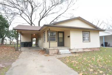 Main picture of 920 Fannin Loop