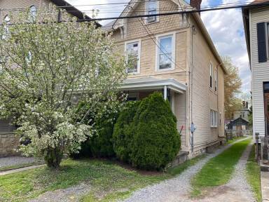Main picture of 5429 Potter St