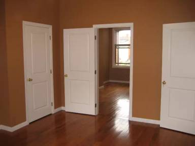 Main picture of 107 S 16th St