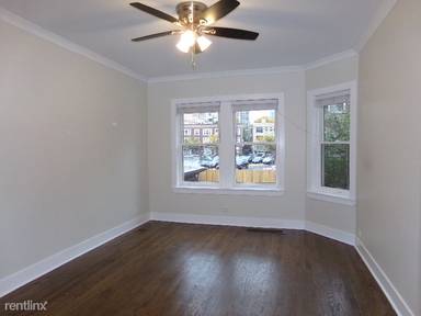 Main picture of 646 W Roscoe St