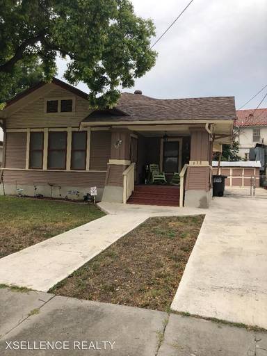 Main picture of 638 Cedar St