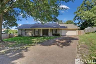 Main picture of 15 Thornhill Cv