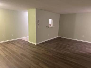 Main picture of 40 Owen St