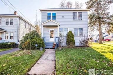 Main picture of 103 Seymour Ave