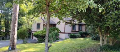 Main picture of 5275 Country Club Rd
