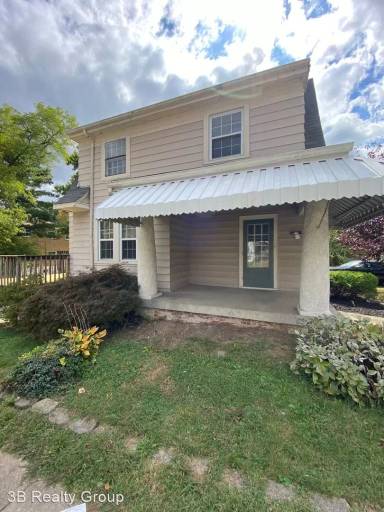 Main picture of 3398 Mayfair Ave