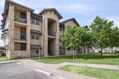 Main picture of 225 Ramsay St