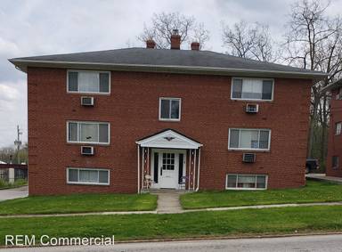 Main picture of 4541 E 104th St