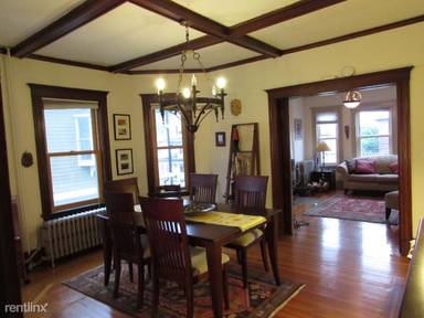 Main picture of 52 Hall Ave