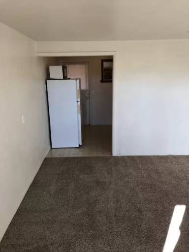 Main picture of 170 N Carson St