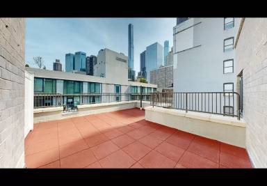 Main picture of 363 W 52nd St