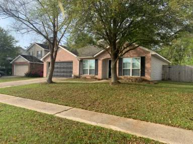 Main picture of 256 Goldenwood Dr