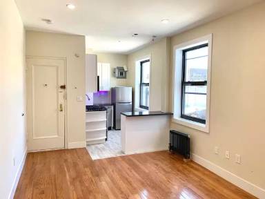 Main picture of 4112 49th St