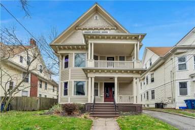 Main picture of 122-124 Mansfield St