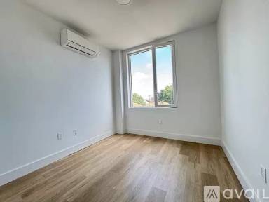 Main picture of 1629 Brooklyn Ave