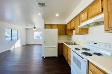 Main picture of 335 E Elvira Rd