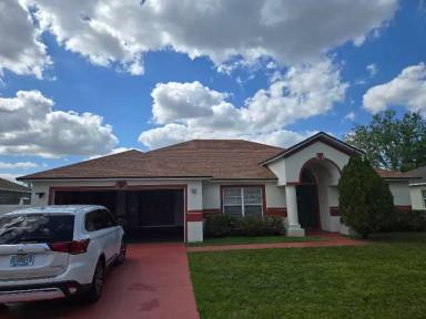 Main picture of 672 Basingstoke Ct
