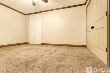 Main picture of 438 N Center St