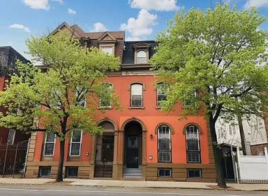 Main picture of 517 Washington St