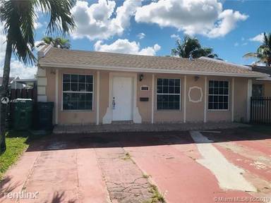 Main picture of 5312 SW 127th Ct