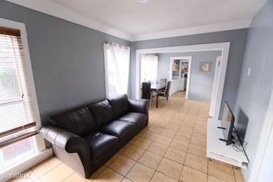 Main picture of 5963 Lexington Ave