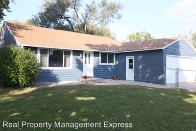 Main picture of 1720 W 33rd St