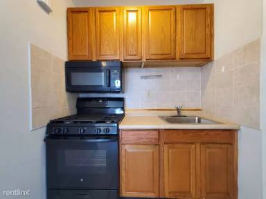 Main picture of 477 Avenue A