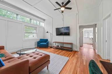 Main picture of 101 Union Ave