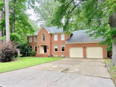 Main picture of 1209 Claytor Ct