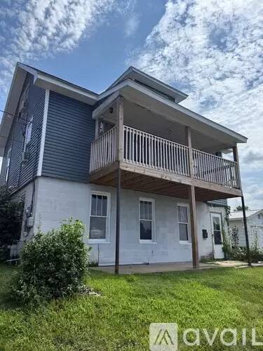 Main picture of 135 Sheldon Ave