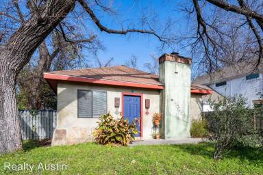Main picture of 2100 Holly St