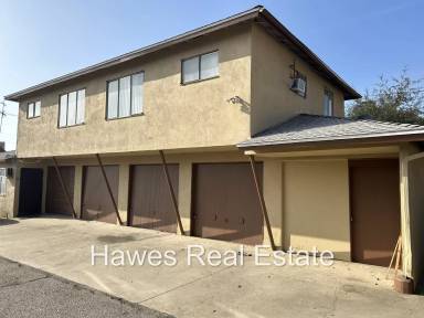 Main picture of 710 W Arrow Hwy